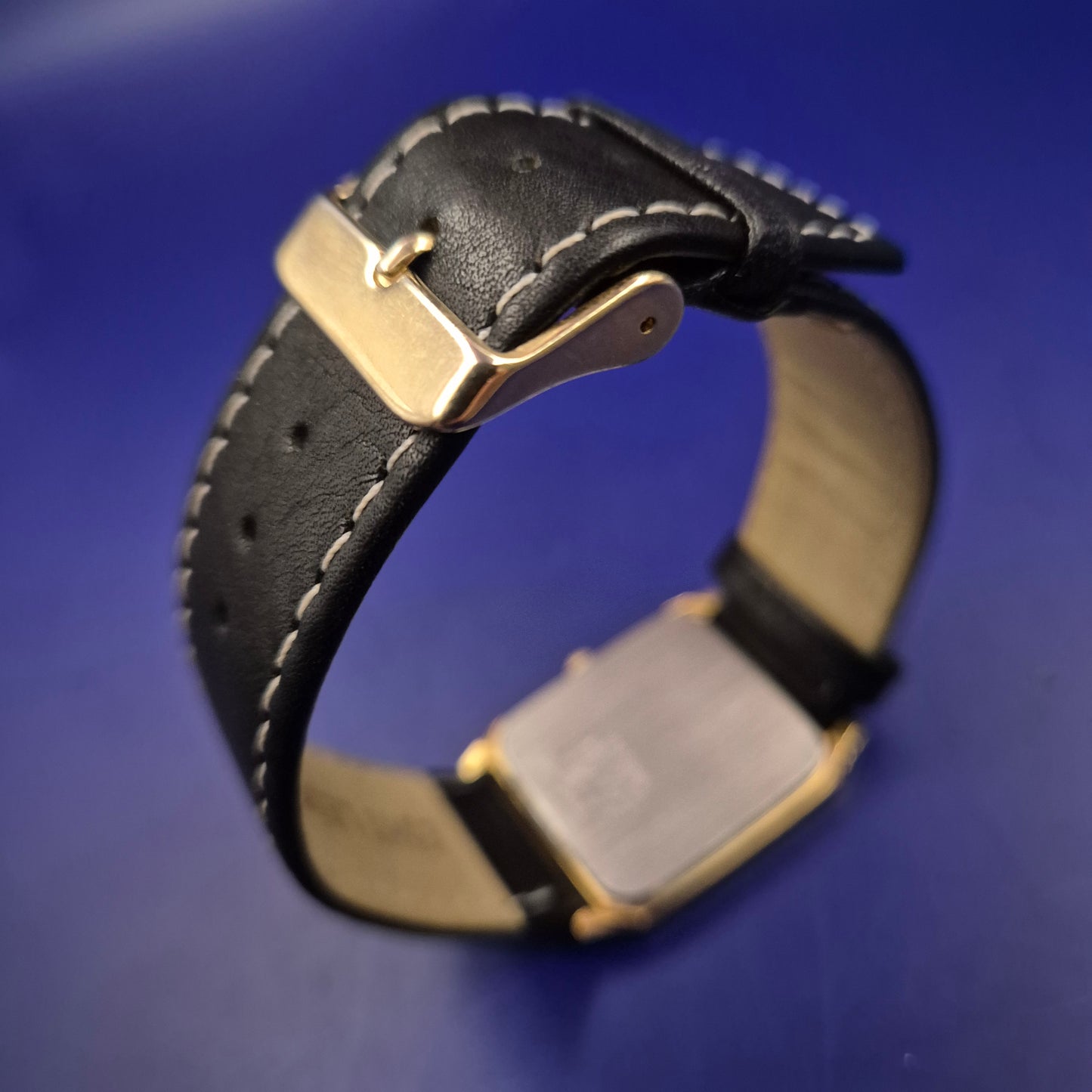 Elegante Citizen Herren Uhr – Vintage Gold-Look mit japanischem Quarzwerk