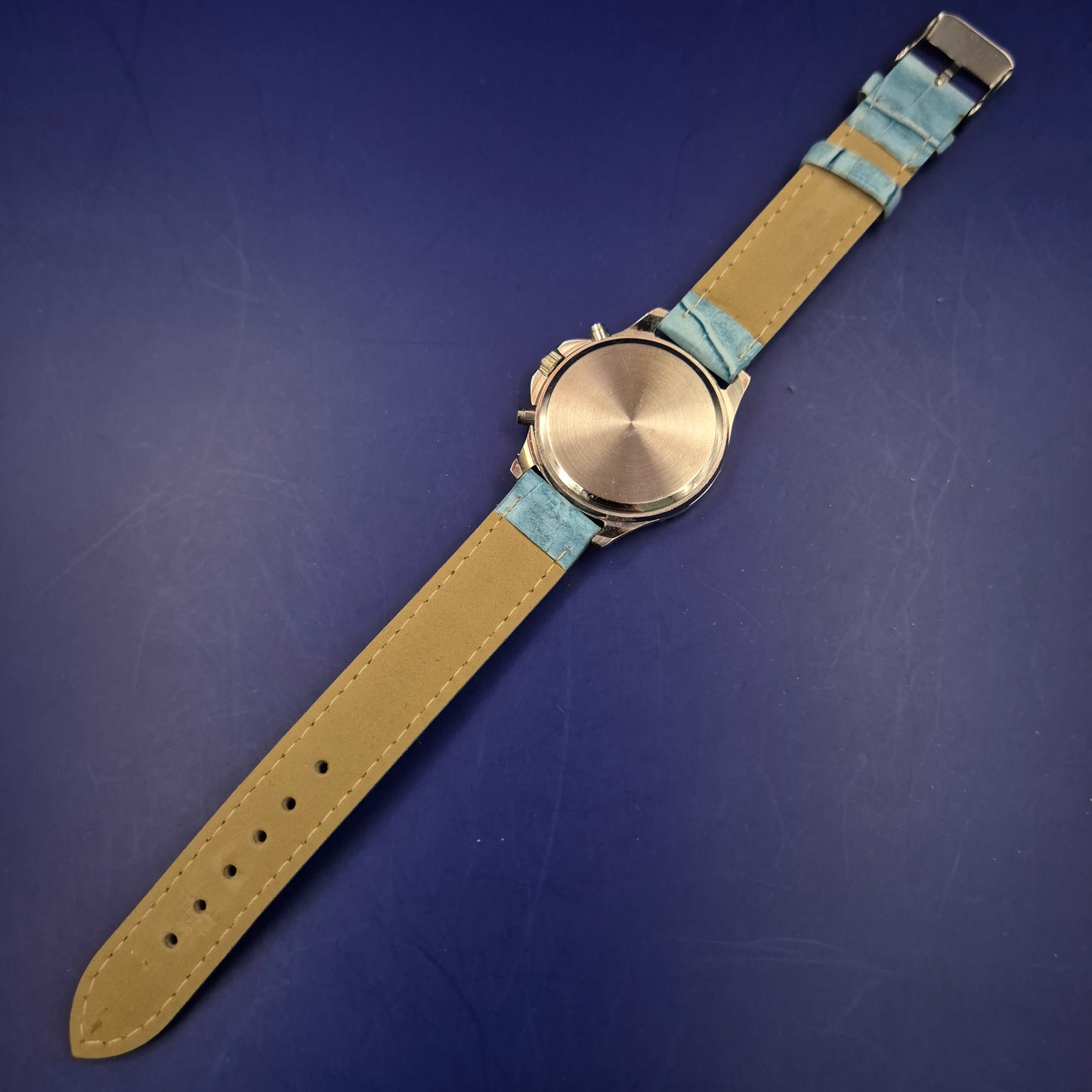 Elegante IK Damen Uhr – Funkelnder Chronograph-Look in Hellblau