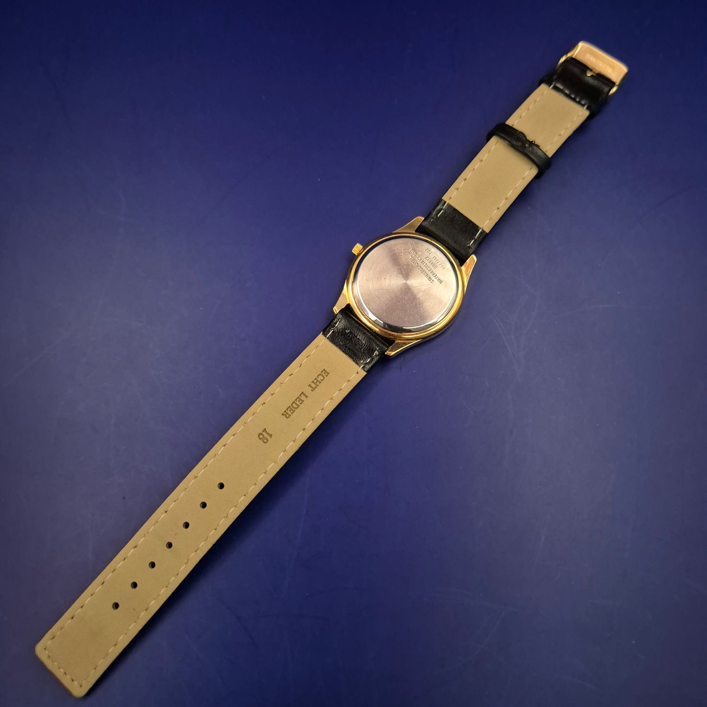 Klassische Junghans Herren Uhr – Zeitloses Design mit Lederarmband