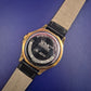 Klassische WMC Excellence Herren Uhr – Gold-Optik mit schwarzem Lederband