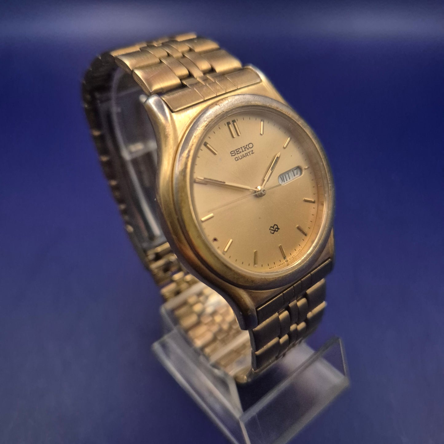 Klassische Seiko Herren Uhr – Goldfarbenes Vintage Design mit Tag/Datum