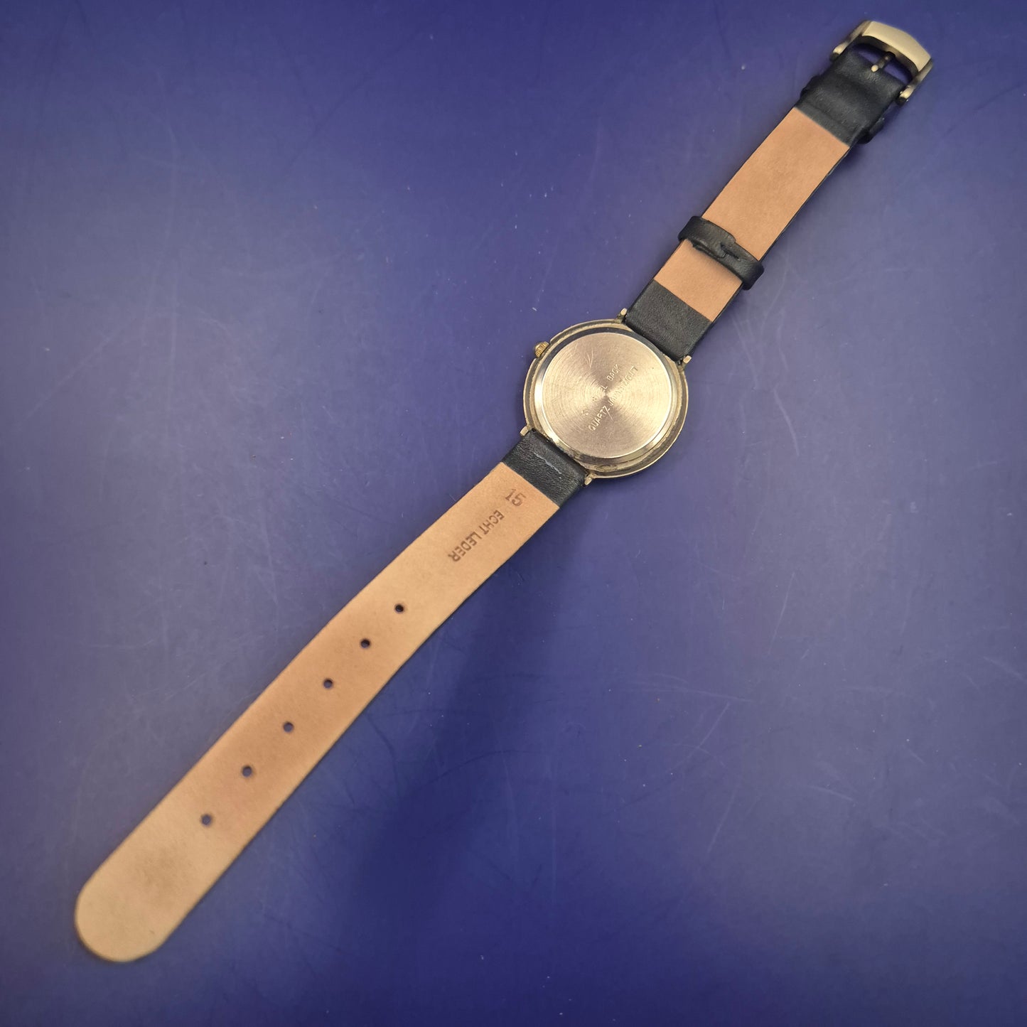 Elegante Damen Uhr mit Römischen Ziffern – Klassisches Design