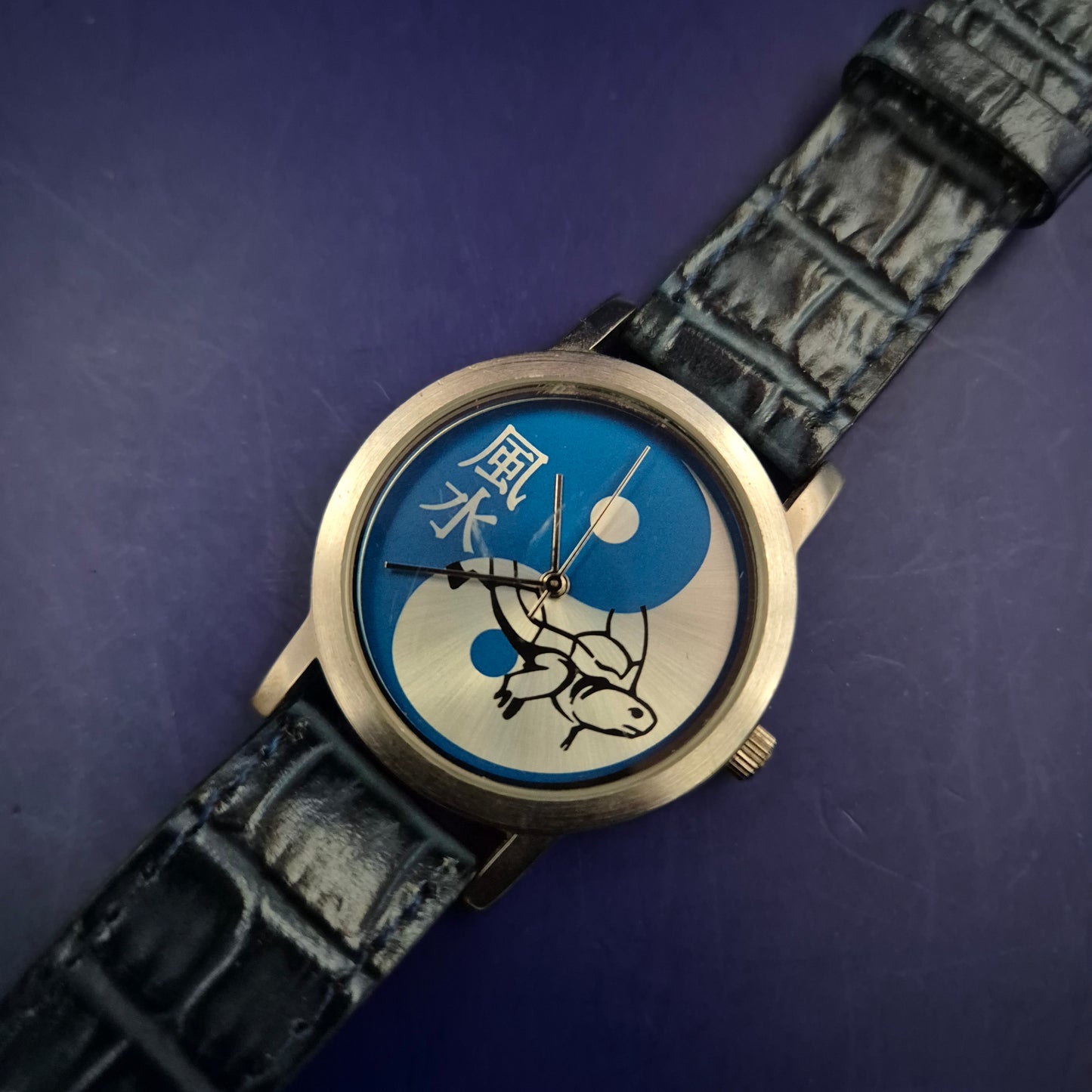 Ausgefallene Yin Yang Damen Uhr – Spirituelles Feng Shui Design