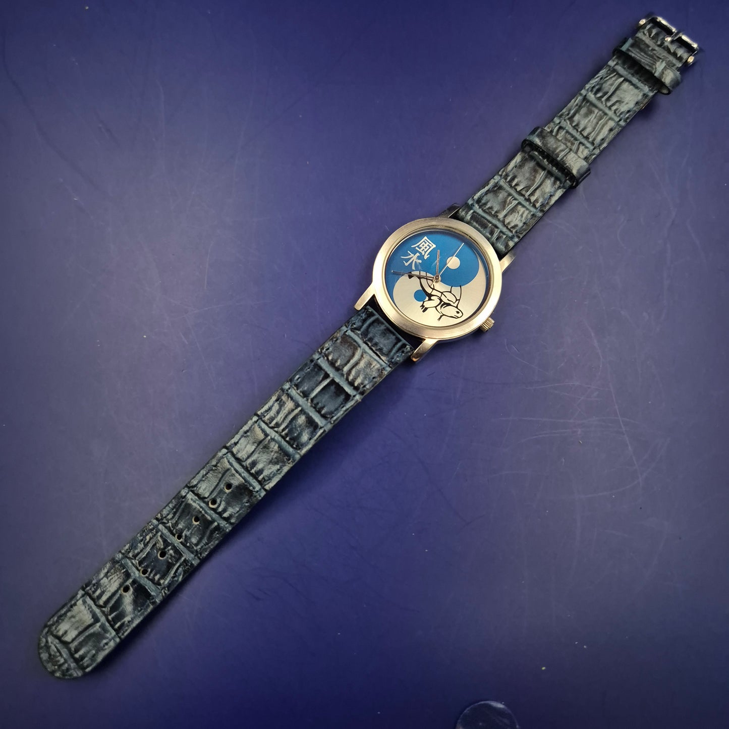 Ausgefallene Yin Yang Damen Uhr – Spirituelles Feng Shui Design
