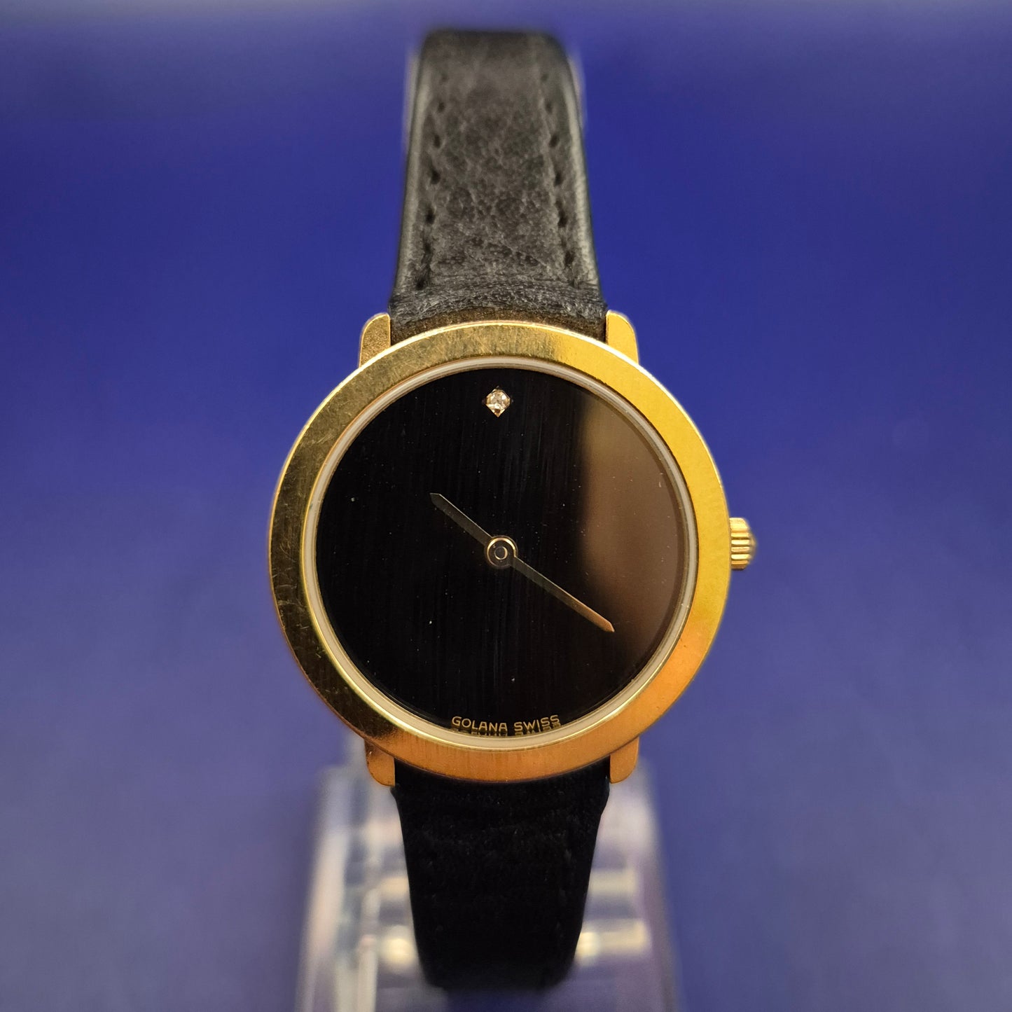 Minimalistische Golana Swiss Damen Uhr – Elegantes Schwarz & Gold Design
