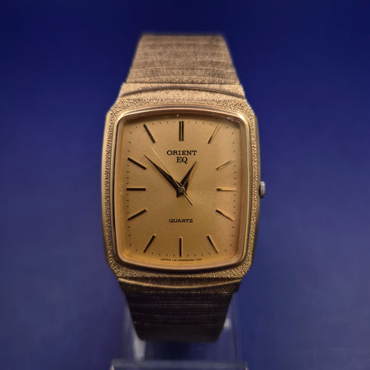 Exklusive Orient EQ Damen Uhr – Goldfarbenes Vintage Design mit Struktur