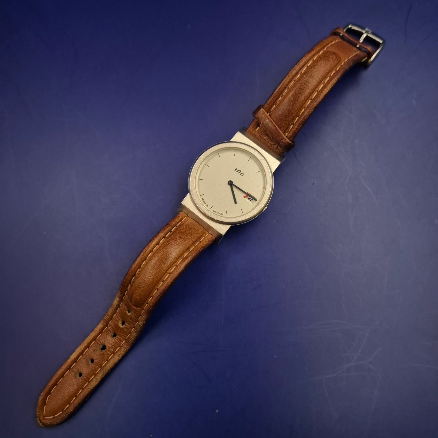 Klassische Braun Herren Uhr – Minimalistisches Bauhaus Design AW 50