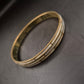 Edler Damen Armreif mit Perlmutt-Inlay – Goldfarbenes Vintage Design