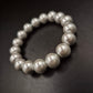 Edles Damen Armband mit grauen Perlen – Klassischer Glanz & Elastisch