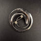 Silberfarbene Brosche im Spiral-Design – Eleganter Vintage-Schmuck mit Stein