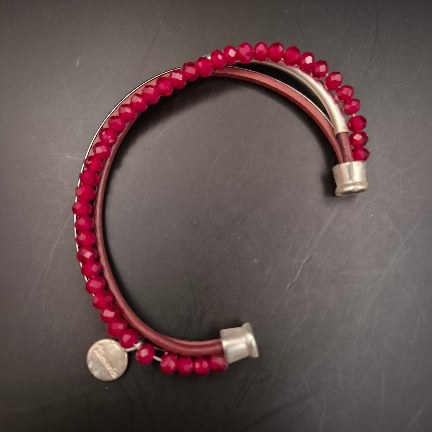 Stilvolles Tamaris Wickelarmband – Pinkfarbene Perlen & Lederoptik