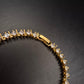Elegantes Goldfarbenes Tennis Armband – Klassischer Stil mit Kristallen