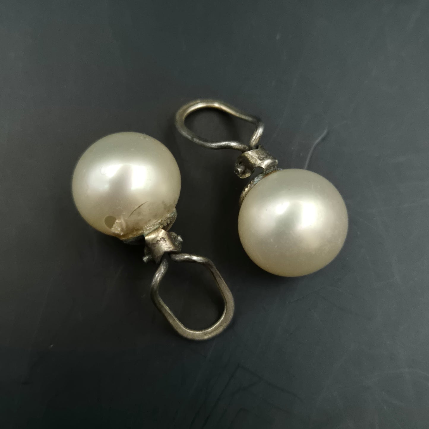 Elegante Damen O Ringe – Klassische Perlen in Silberfassung