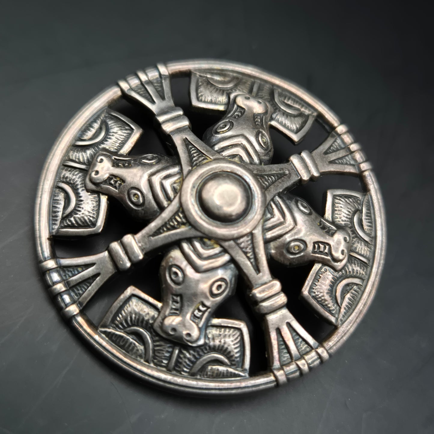 Exquisite Wikinger Stil Brosche – Nordisches Design aus 830er Silber