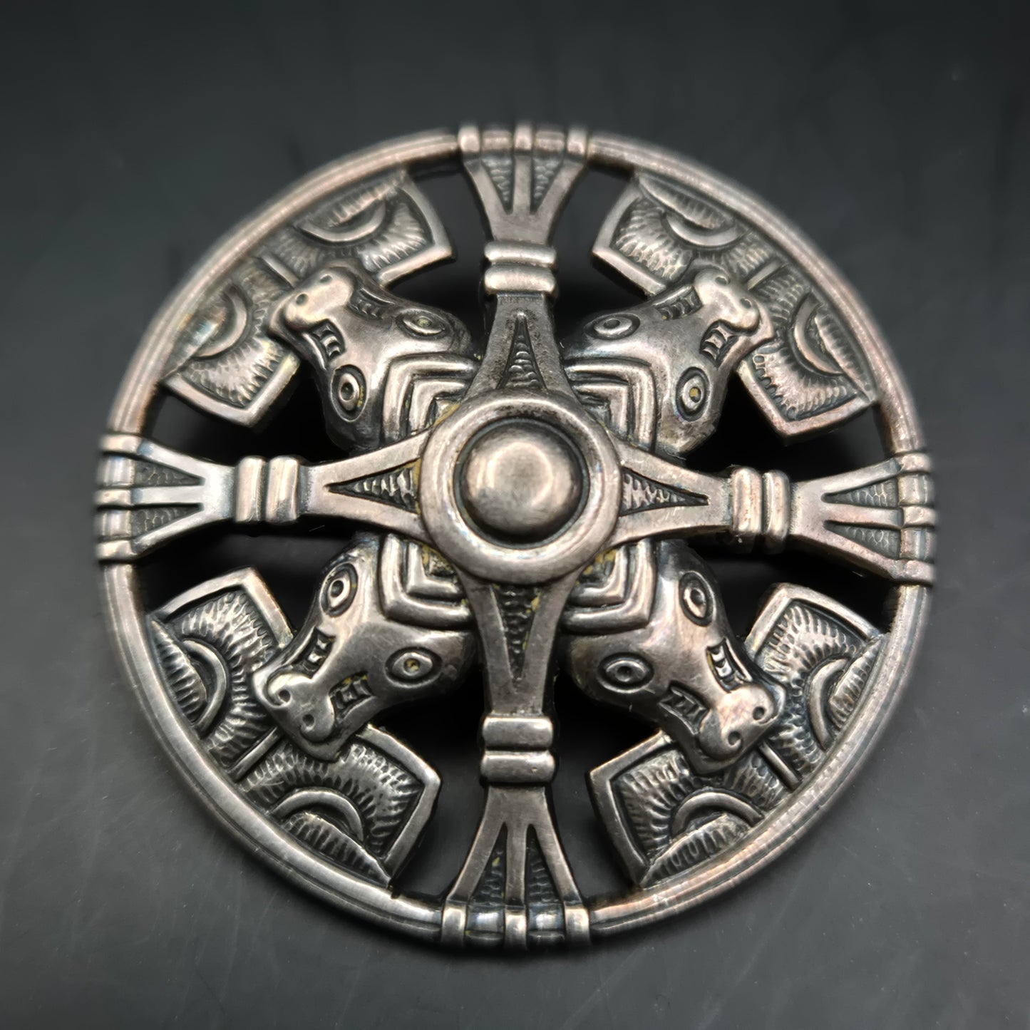 Exquisite Wikinger Stil Brosche – Nordisches Design aus 830er Silber