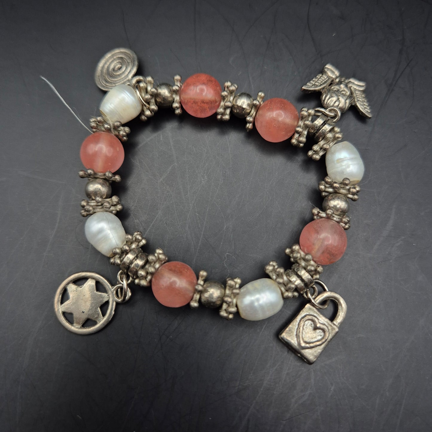 Charmantes Damen Armband mit Rosenquarz & Perlen – Verspielter Boho-Stil