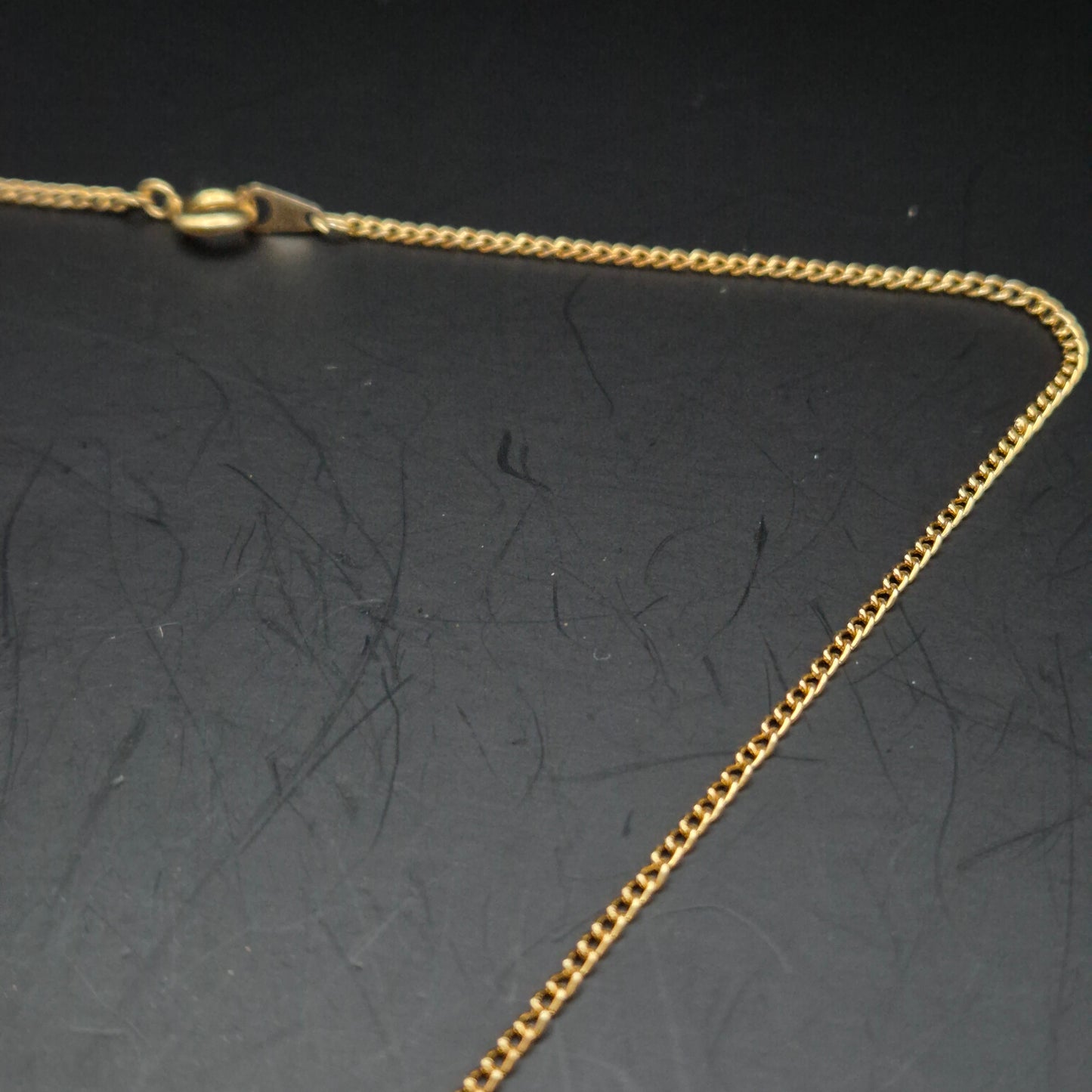 Antike Pre-Columbian Style Figur Anhänger Kette – Goldfarbenes Ethno Design