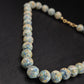 Elegante Mosaik-Perlen Kette – Schimmerndes Design in Blau und Gold