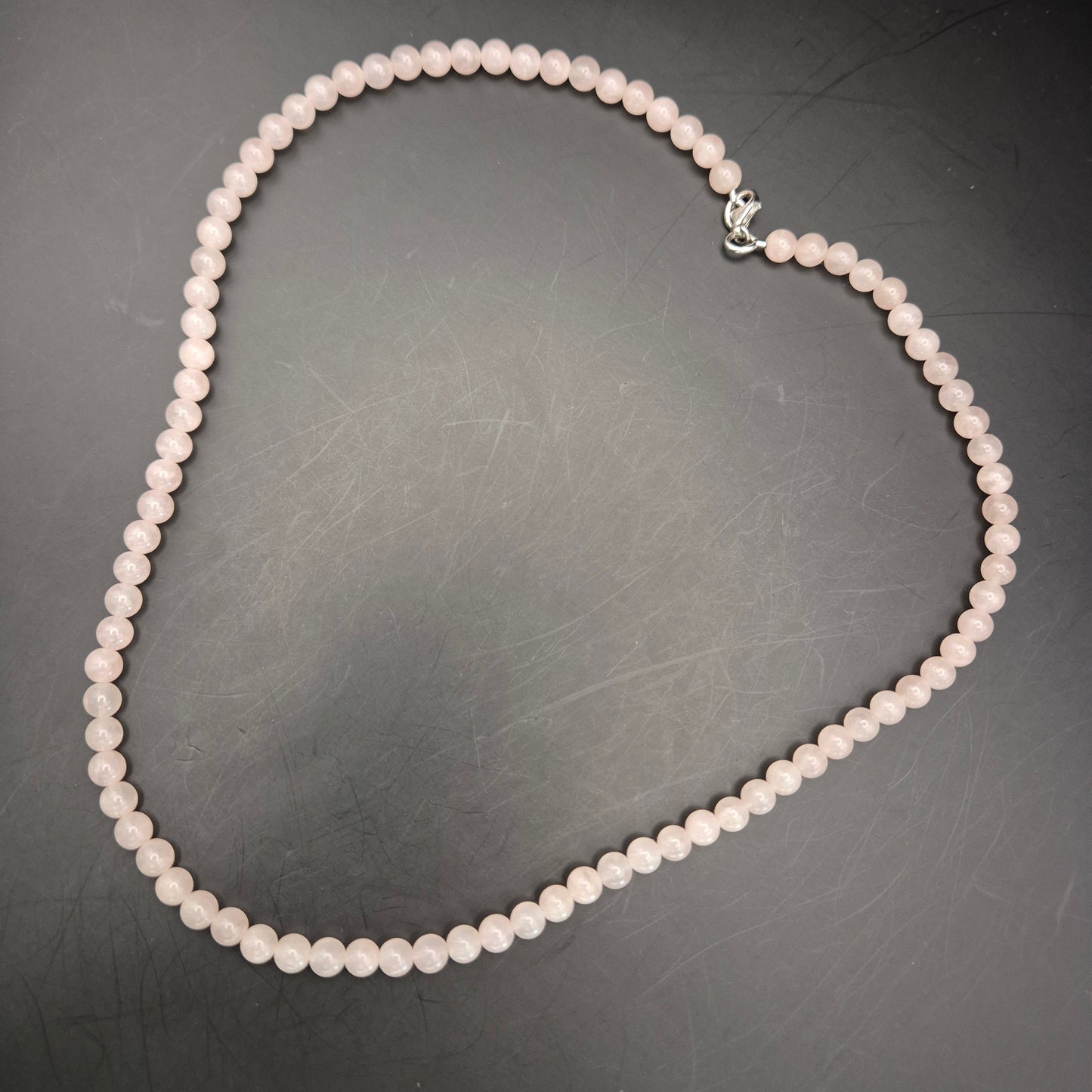 Edle Rosenquarz Damen Kette – Sanftes Rosa für zeitlose Eleganz