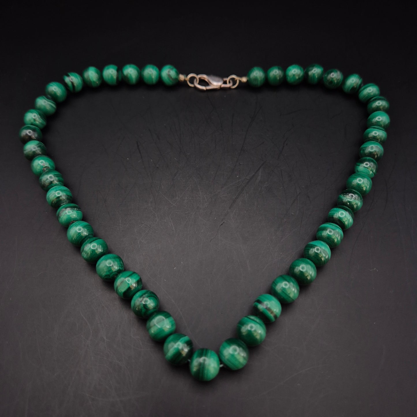 Elegante Malachit Perlen Kette – Edelstein Collier in Grün