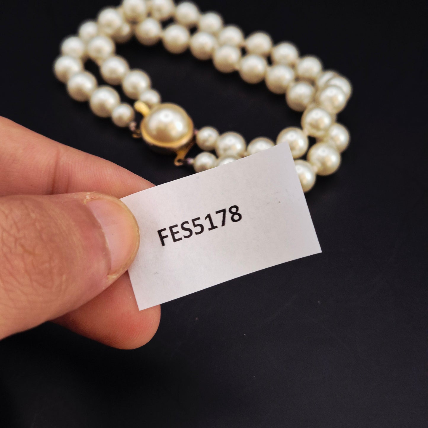 Elegantes Perlen Armband – Zweireihiges Design mit goldenem Verschluss