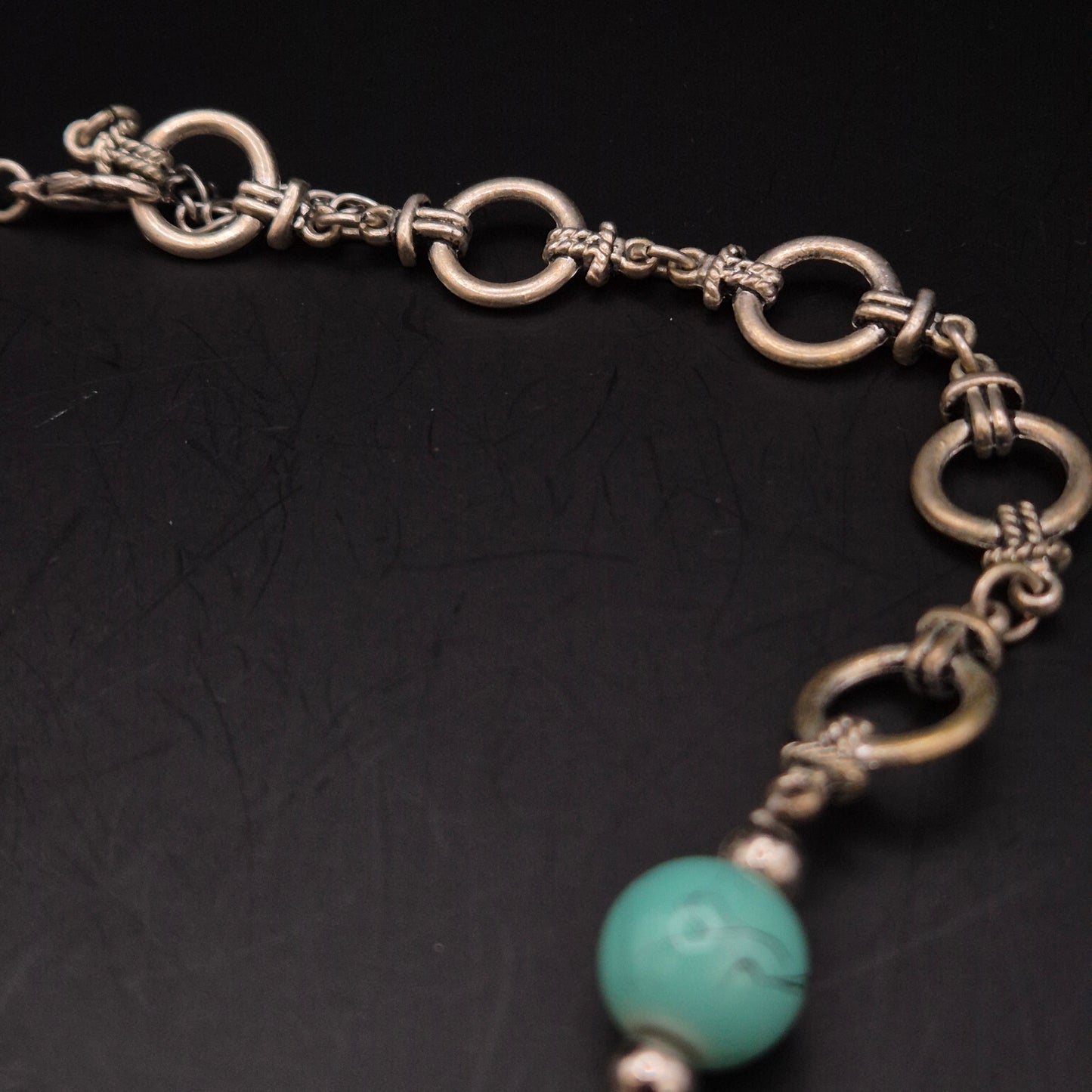 Exotische Türkis Statement Kette – Boho Stil mit Silberfarbenen Akzenten