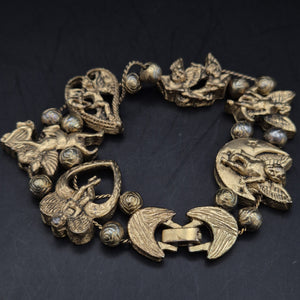 Charmantes TOFA Damen Armband – Vintage Engel & Herz Design in Goldoptik