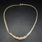 Vintage Gold Ton Snake Chain Halskette – Elegante Strass-Akzente