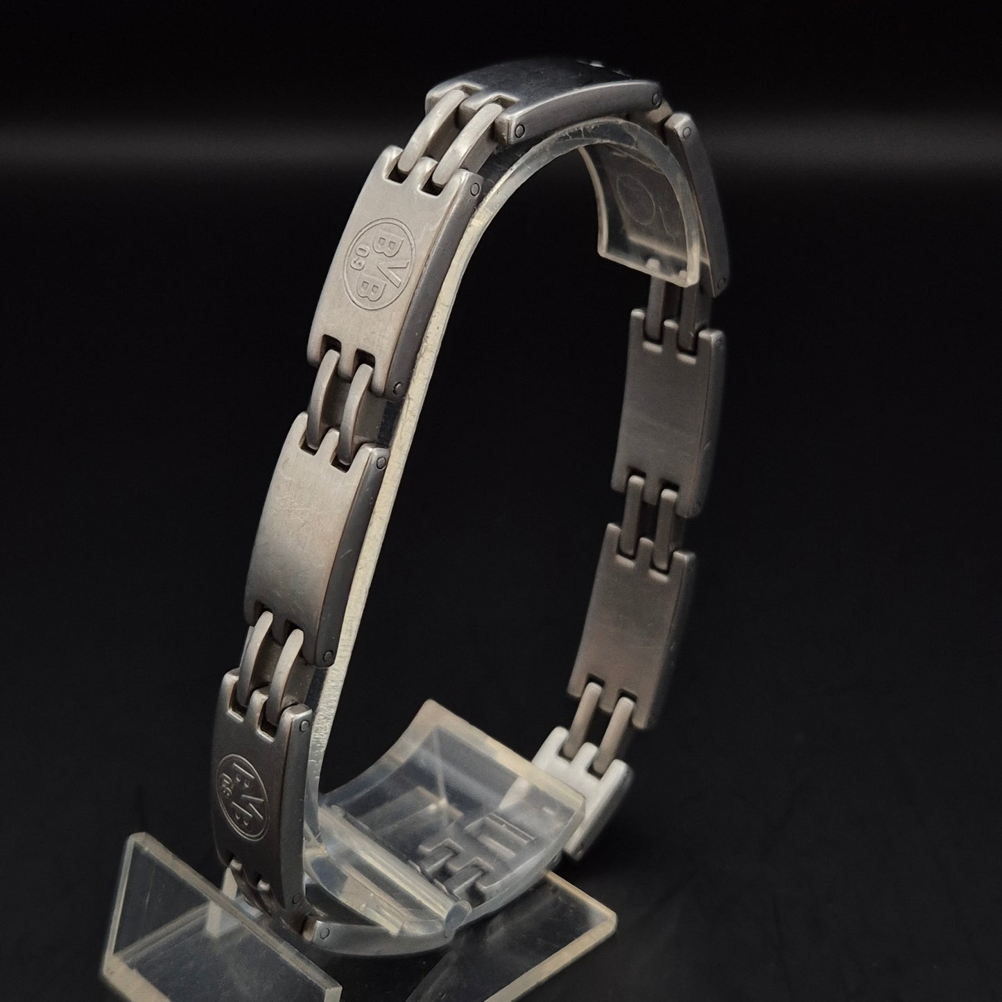 Markantes BVB 09 Herren Armband – Robustes Edelstahl Design für Fans