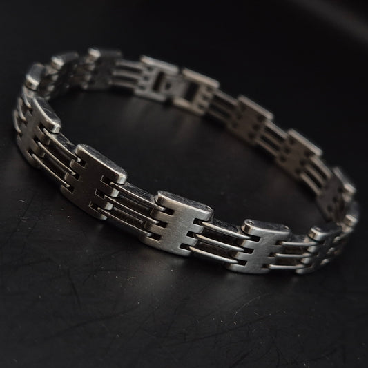 Modernes Edelstahl Armband für Herren – Markantes Glieder Design