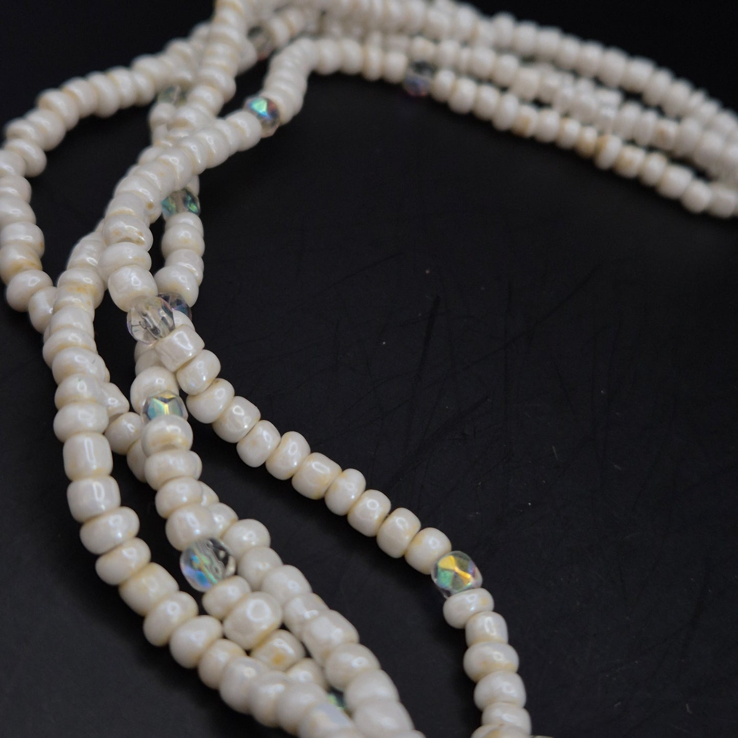 Elegante Perlenkette mit Perlmutt-Anhänger – Edles Design für Damen