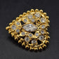 Goldene Herz Brosche – Vintage Design mit Funkelnden Kristallen