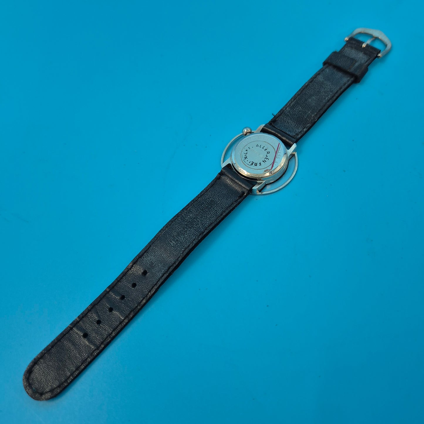 Exklusive Jean Paul Unisex Uhr – Skelett-Design mit transparentem Gehäuse