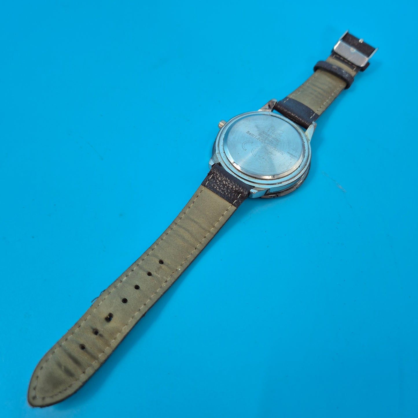 Klassische Navox Herren Uhr – Zeitloses Design mit Römischen Ziffern