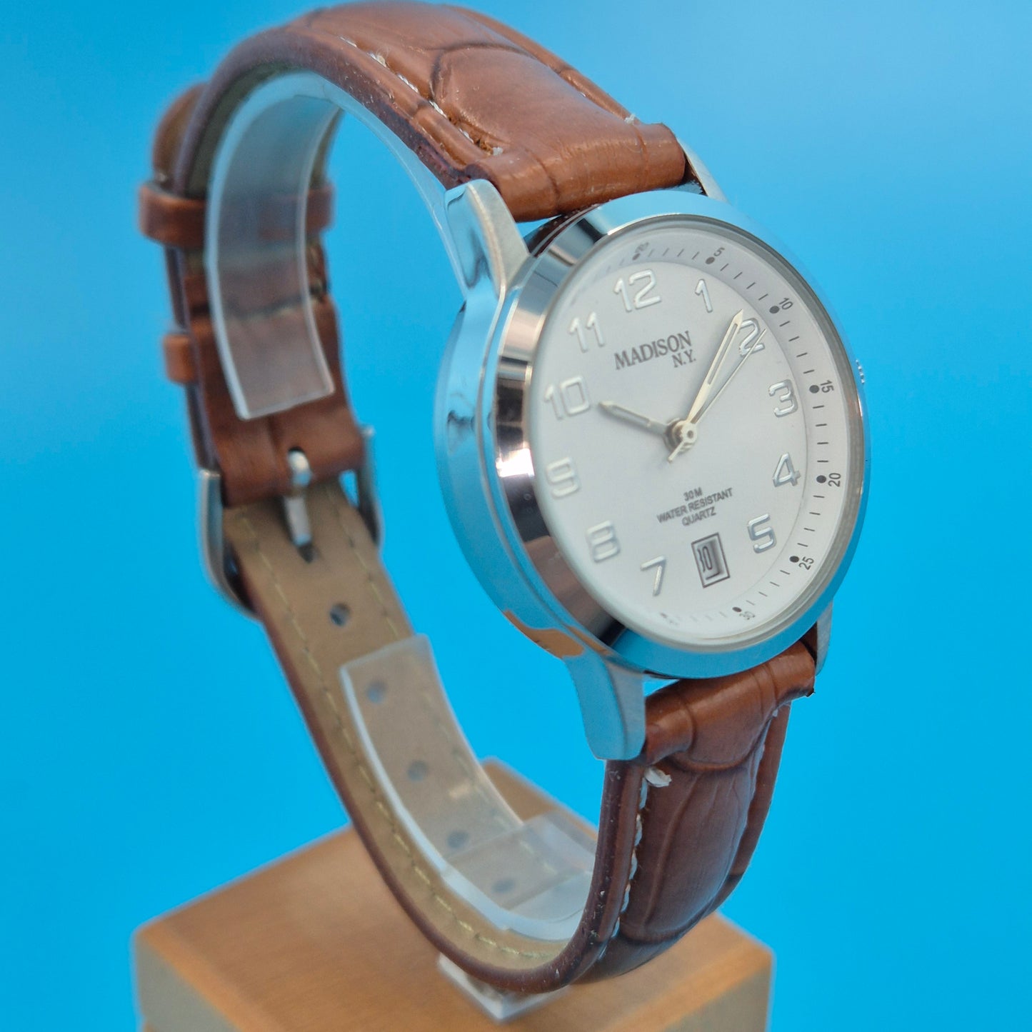 Klassische Madison N.Y. Herren Uhr – Weißes Zifferblatt & Lederband