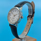 Titel Schlichte Damen Uhr in Silber-Optik – Klassisches Design für den Alltag