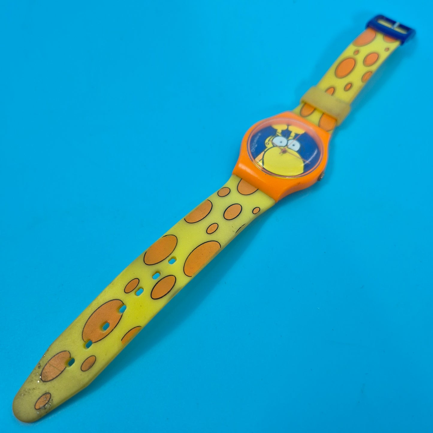 Fröhliche Heye Mordillo Giraffe Kinder Uhr – Farbenfrohes Retro Design