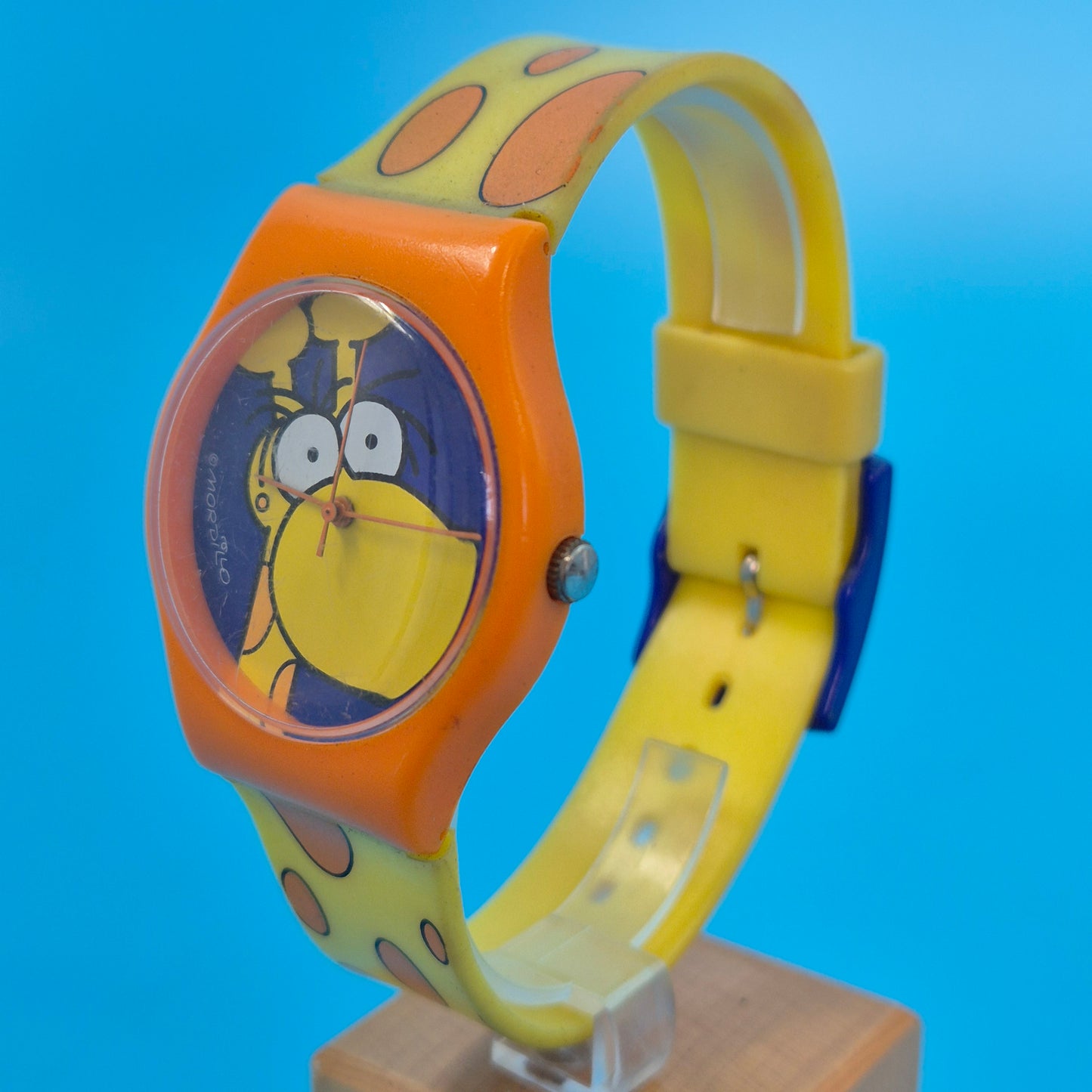 Fröhliche Heye Mordillo Giraffe Kinder Uhr – Farbenfrohes Retro Design