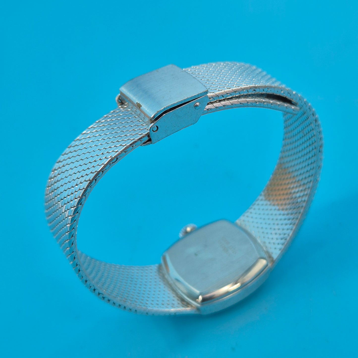 Sportliche Swatch Irony Aluminium – Klassische Herren Uhr in Silber & Blau