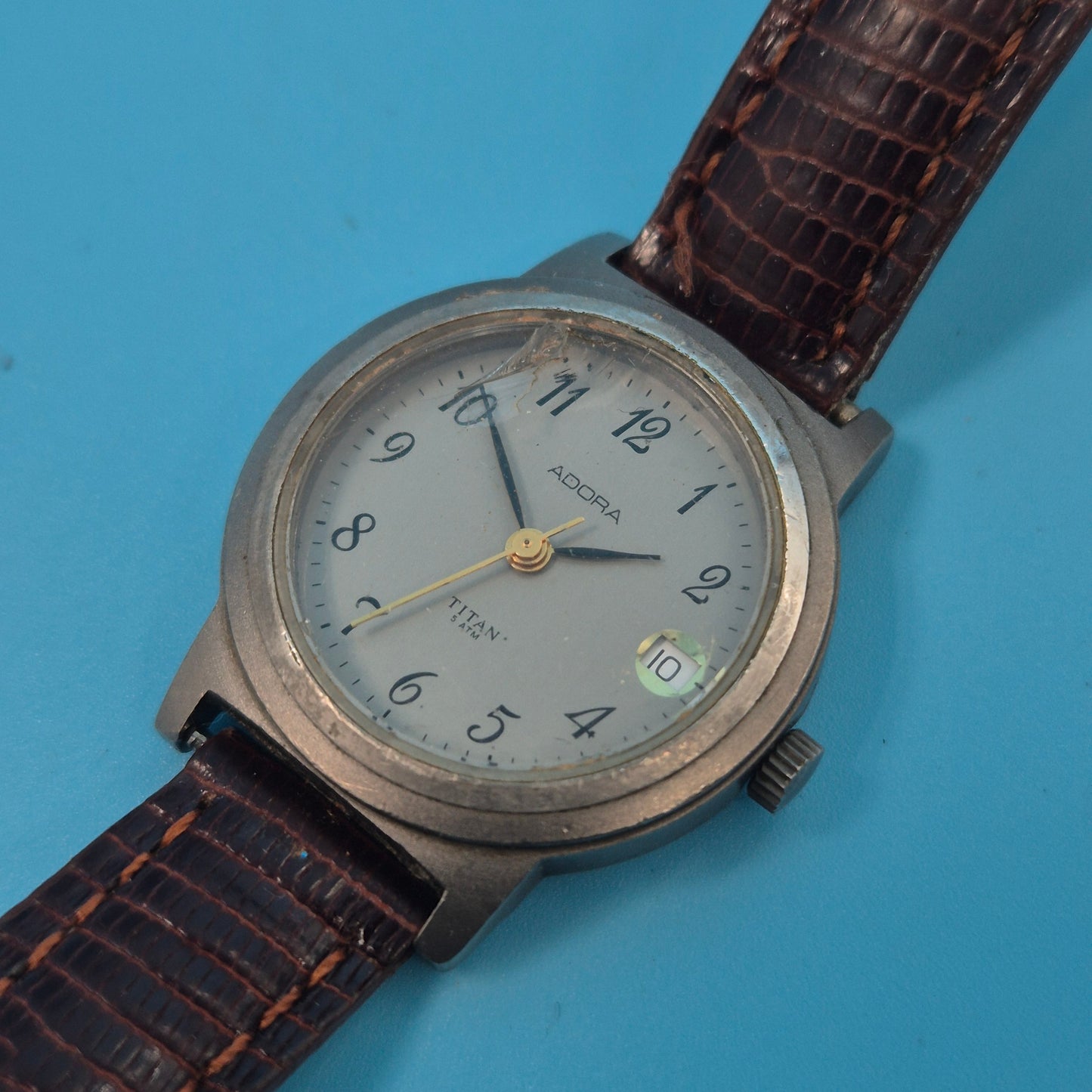 Adora Titan Herren Uhr – Robustes Design mit Lederarmband