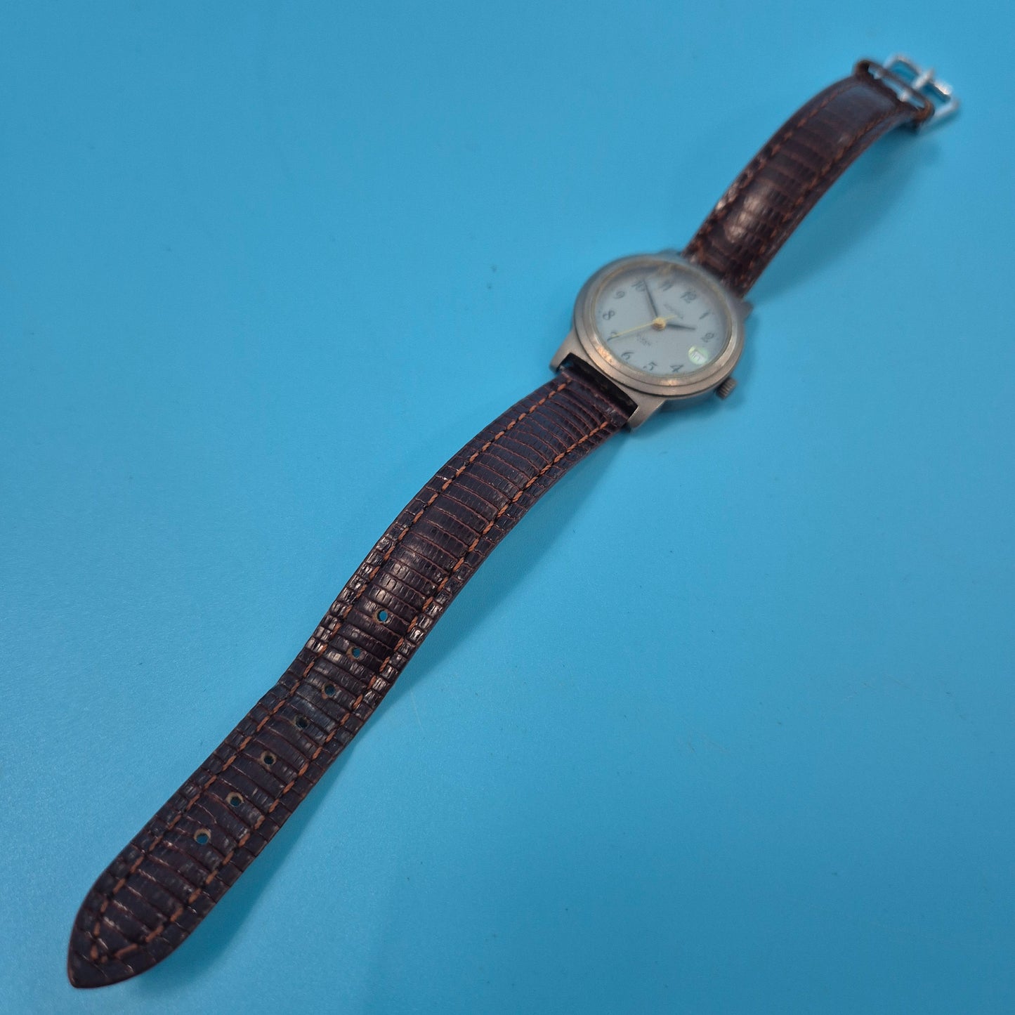 Adora Titan Herren Uhr – Robustes Design mit Lederarmband