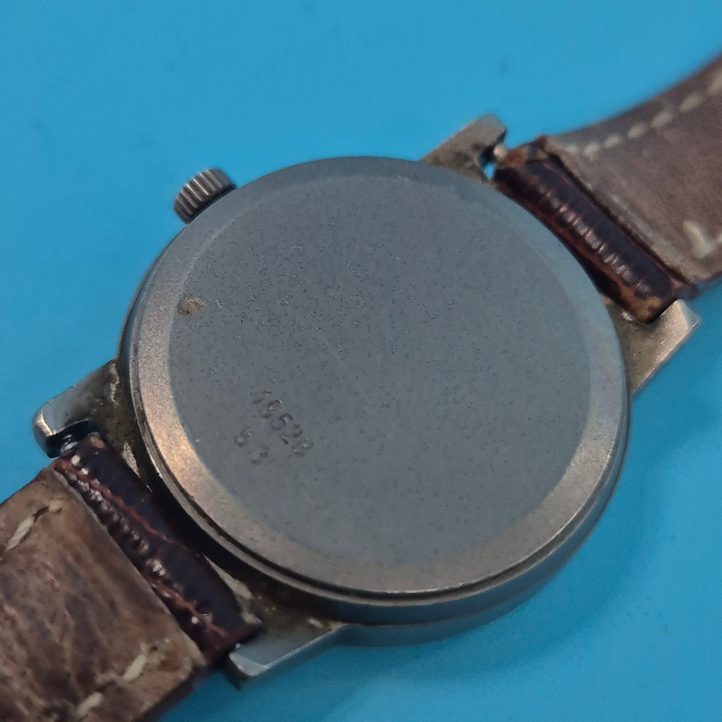 Adora Titan Herren Uhr – Robustes Design mit Lederarmband