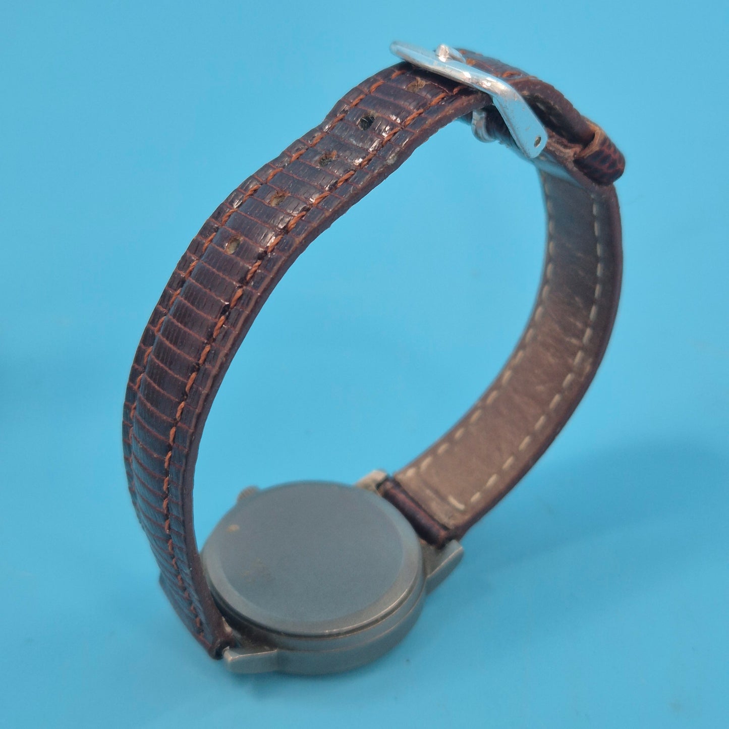 Adora Titan Herren Uhr – Robustes Design mit Lederarmband