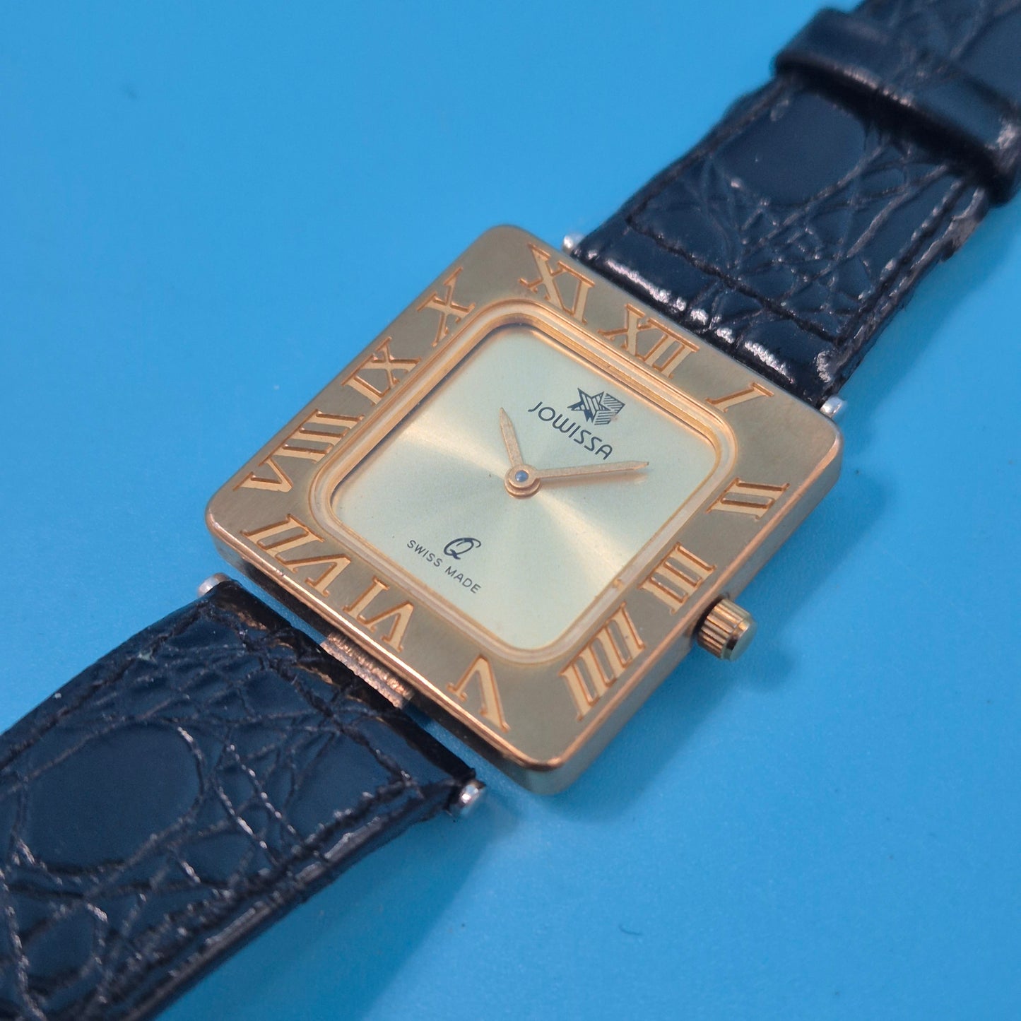 Klassische Jowissa Damen Uhr – Elegantes Gold-Design mit Römischen Ziffern