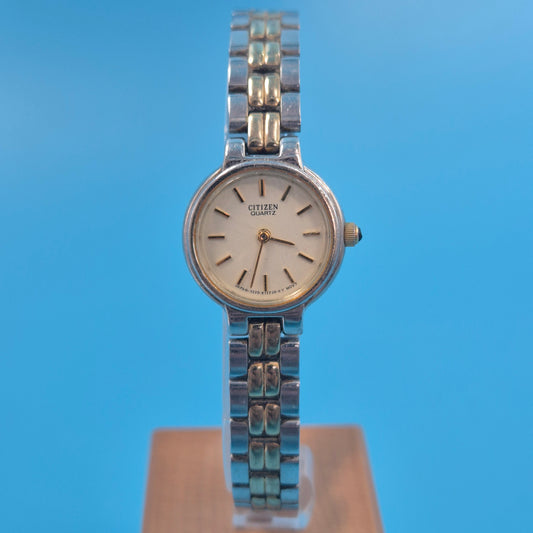 Elegante Citizen Damen Uhr – Vintage Bi-Color Design mit Quarzwerk