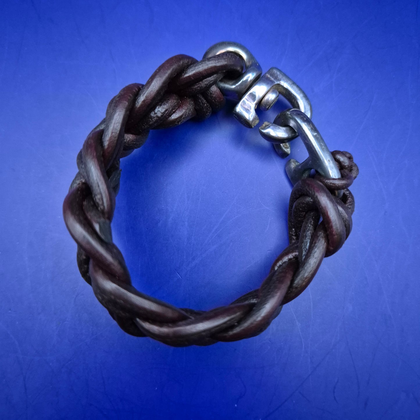 Robustes Herren Armband – Geflochtenes Leder in Dunkelbraun