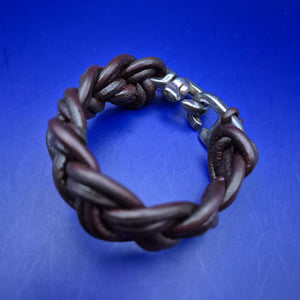 Robustes Herren Armband – Geflochtenes Leder in Dunkelbraun