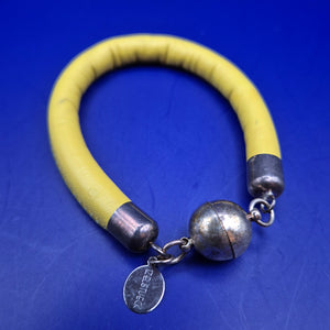 Stilvolles IZELSTUECK Damen Leder Armband – Gelb mit Magnetverschluss