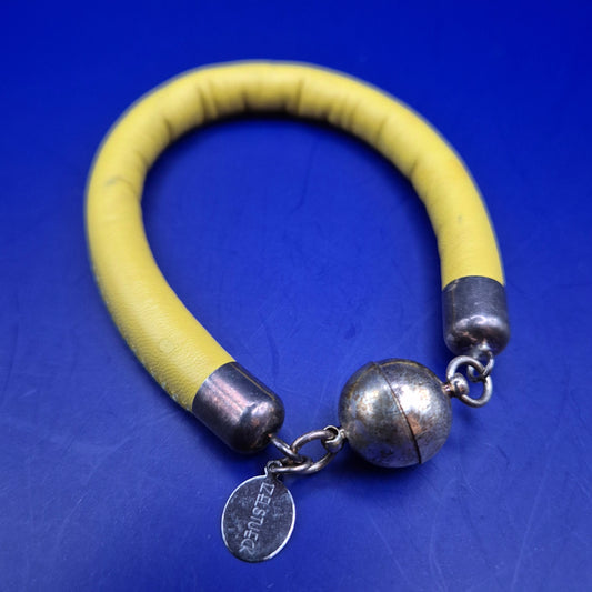 Stilvolles IZELSTUECK Damen Leder Armband – Gelb mit Magnetverschluss