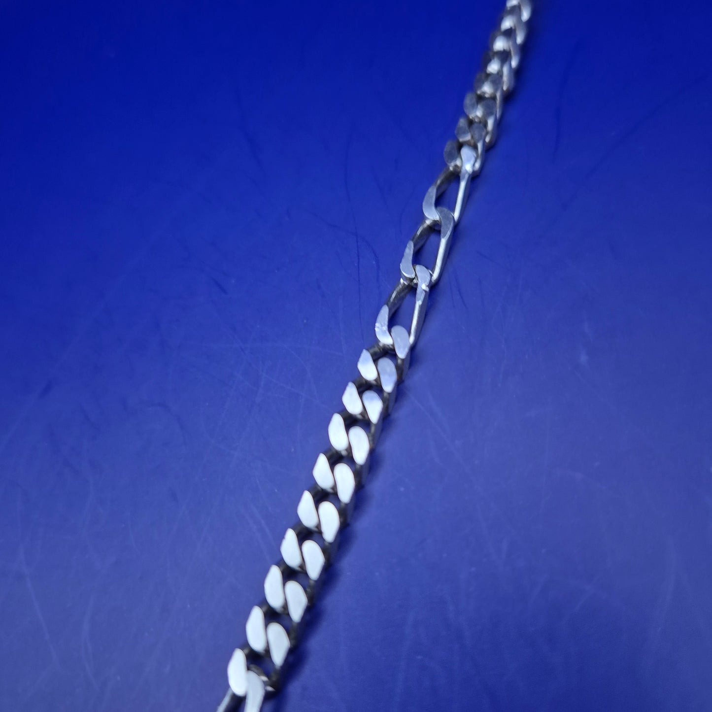 Klassische Figaro Herren Kette – Zeitloses Silber-Design
